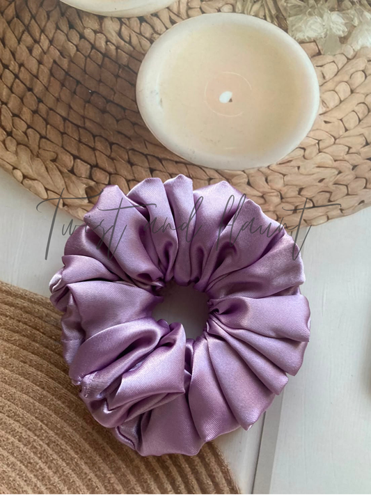 Classic Lilac Simply Satin Scrunchies